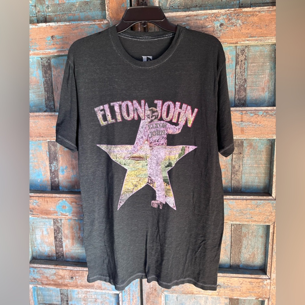 Elton John farewell tshirt